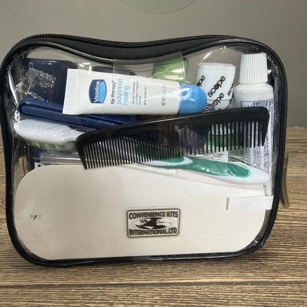 10-PIECE MEN'S GETAWAY TRAVEL KIT Shave Cream Deodorant Shampoo Razor Toothbrush